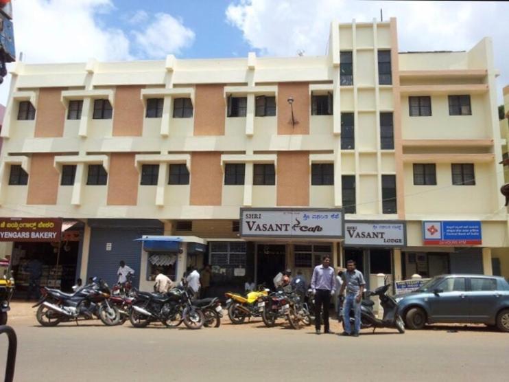 Shri Vasant Lodge Hubballi-Dharwar Zewnętrze zdjęcie